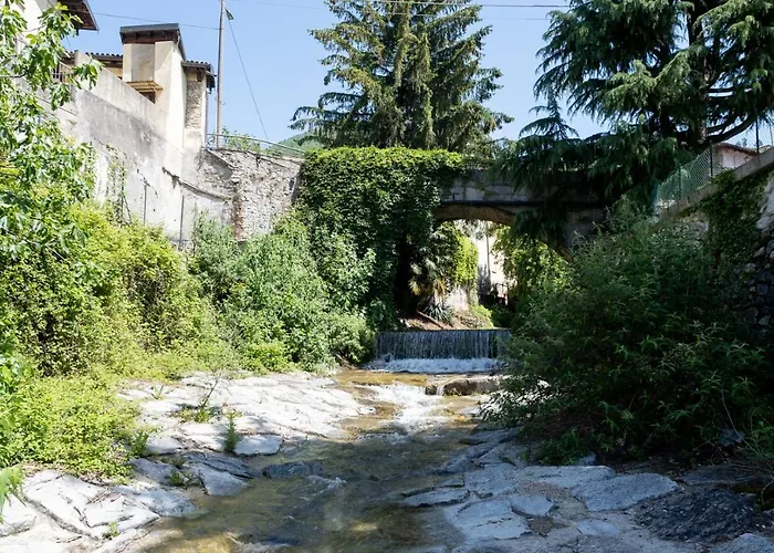 La Casa Sotto Le Cascate Lago Maggiore - Ixihome